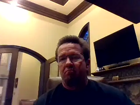 Snapshot of sluttydylan chatting on March 14, 2025, 1:59 am sluttydylan online show from March 14, 2025, 1:59 am