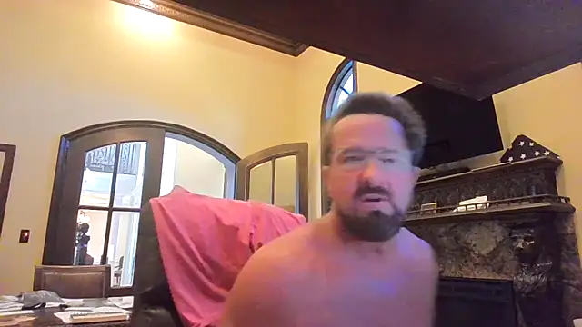 Snapshot of sluttydylan chatting on October 28, 2025, 5:48 pm sluttydylan online show from October 28, 2025, 5:48 pm