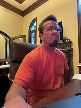 sluttydylan online show from February 17, 2026, 12:07 am