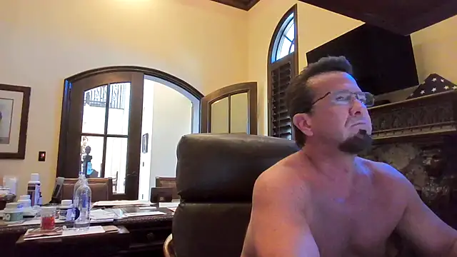 sluttydylan online show from March 24, 2026, 5:40 pm