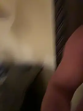 sluttydylan online show from April 6, 2026, 5:52 am