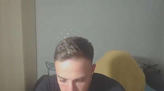 PrinceEagle online show from December 11, 2024, 8:28 pm