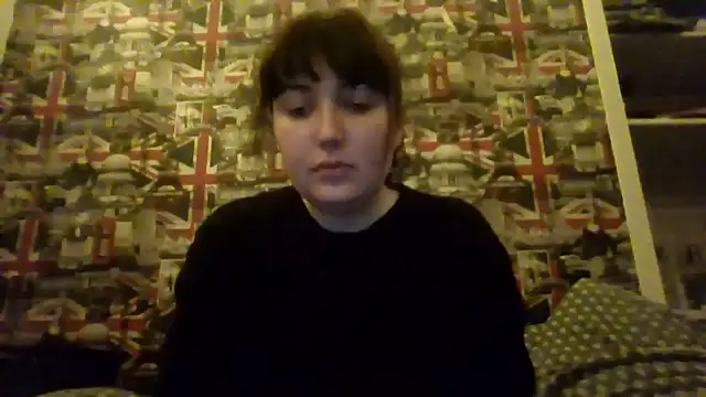 Lynylou online show from January 16, 2026, 9:19 pm