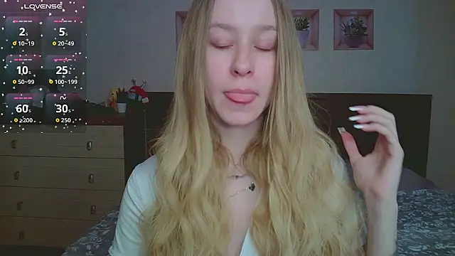 Lily  Devil online show from February 7, 2026, 12:31 pm