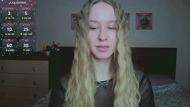 Lily  Devil online show from February 9, 2026, 9:02 am