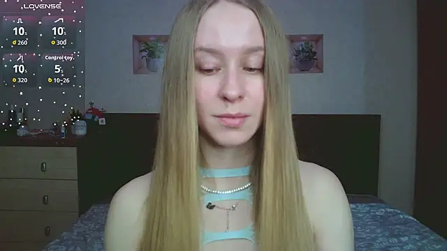 Lily  Devil online show from March 1, 2026, 2:08 pm