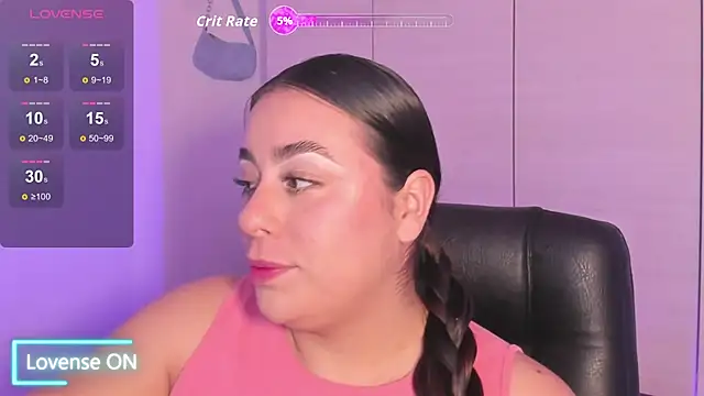 Snapshot of Georgina_1t chatting on November 11, 2025, 5:07 am Georgina 1t online show from November 11, 2025, 5:07 am