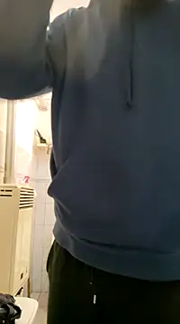 Snapshot of Rejtelmesest chatting on January 4, 2025, 3:39 pm Rejtelmesest online show from January 4, 2025, 3:39 pm