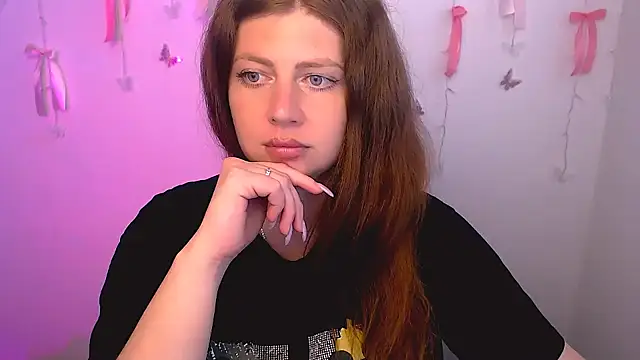 Lizzy Love online show from July 1, 2026, 11:12 am