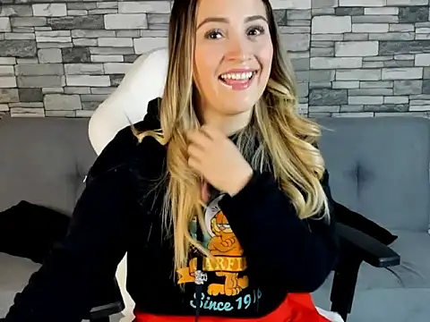 cindy love2 online show from September 24, 2025, 10:57 pm