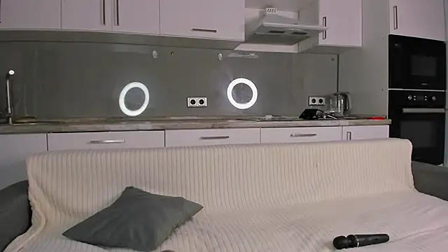 Snapshot of willow_fox chatting on September 20, 2025, 7:37 pm willow fox online show from September 20, 2025, 7:37 pm