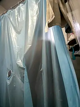 Snapshot of rich0431 chatting on November 13, 2025, 11:20 am rich0431 online show from November 13, 2025, 11:20 am