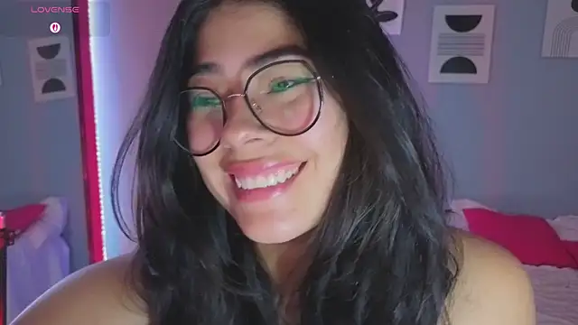 LoaLuxury online show from February 19, 2026, 5:42 pm