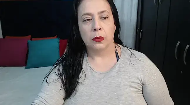 Snapshot of karlaton1977 chatting on December 23, 2024, 8:03 pm karlaton1977 online show from December 23, 2024, 8:03 pm