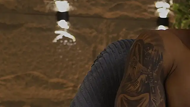 Logan Varela online show from January 5, 2026, 5:27 pm