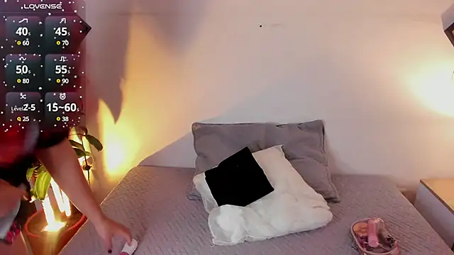 Agatha Vixen online show from February 4, 2025, 12:22 pm