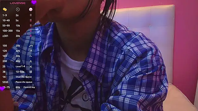 yourcuteneighbourr online show from February 7, 2025, 3:01 am