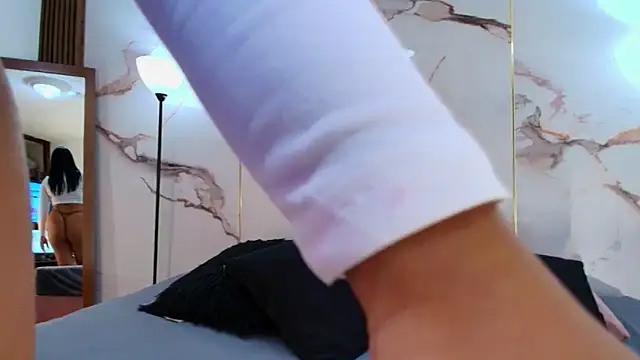 ShanellBlack online show from December 13, 2025, 10:15 pm