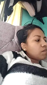 Tiphanydirty3 online show from September 26, 2025, 4:55 pm