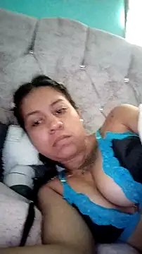 Tiphanydirty3 online show from October 17, 2025, 4:20 pm