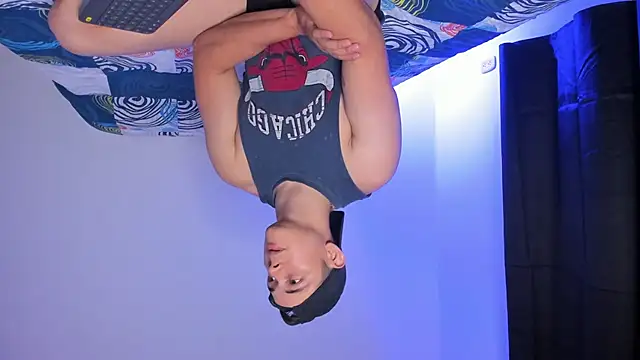 Snapshot of Alan_hadid1 chatting on September 23, 2025, 10:57 pm Alan hadid1 online show from September 23, 2025, 10:57 pm