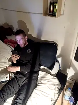 Snapshot of SInfiniSensation1 chatting on December 21, 2024, 10:40 pm SInfiniSensation1 online show from December 21, 2024, 10:40 pm