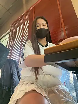 Tina 995 online show from December 14, 2025, 7:58 am