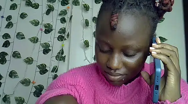 sexybree  online show from February 13, 2025, 8:13 pm