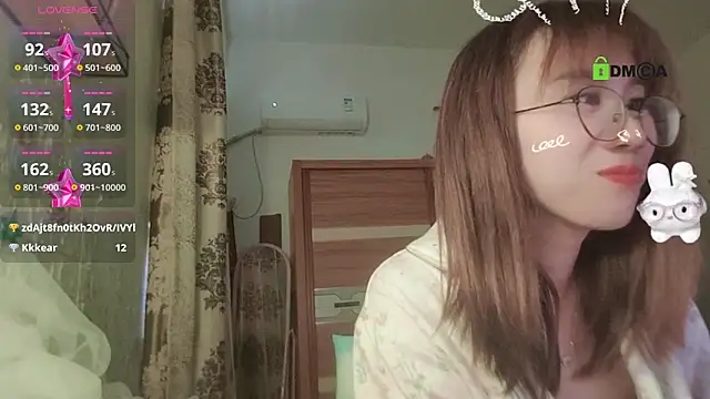 Lili 666 online show from February 13, 2026, 11:45 pm