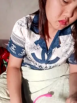 Snapshot of Hotpussy3ox chatting on April 1, 2026, 3:42 pm Hotpussy3ox online show from April 1, 2026, 3:42 pm