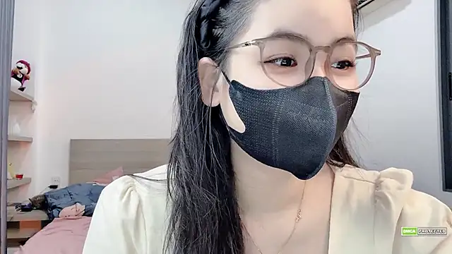 Snapshot of Na_baby chatting on February 17, 2026, 10:05 pm Na baby online show from February 17, 2026, 10:05 pm