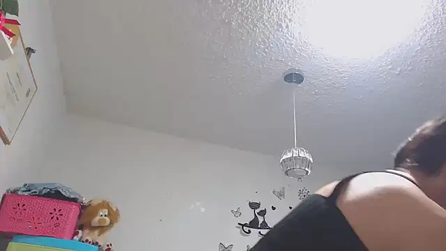 Snapshot of marilyn_jon3s chatting on December 16, 2024, 7:32 pm marilyn jon3s online show from December 16, 2024, 7:32 pm