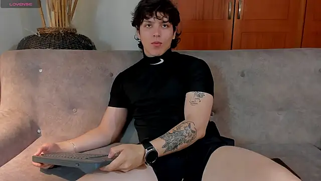 Snapshot of bravoboreal chatting on October 21, 2025, 7:58 pm bravoboreal online show from October 21, 2025, 7:58 pm