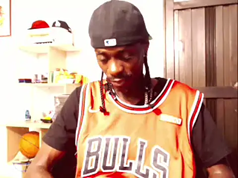 Snapshot of phillip-hot chatting on January 28, 2025, 3:57 am phillip-hot online show from January 28, 2025, 3:57 am