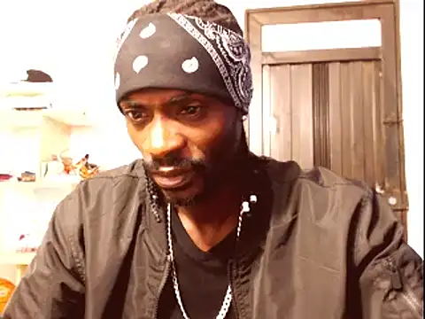 Snapshot of phillip-hot chatting on February 15, 2025, 8:54 pm phillip-hot online show from February 15, 2025, 8:54 pm