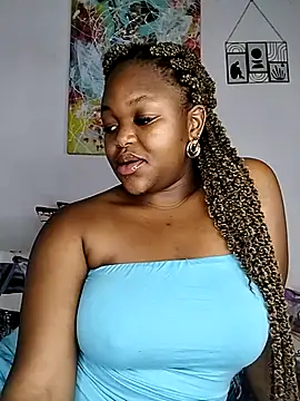 Snapshot of Sexymamibo chatting on November 14, 2025, 6:28 pm Sexymamibo online show from November 14, 2025, 6:28 pm