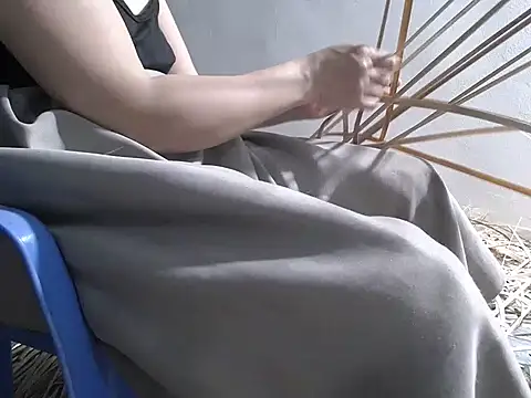 Snapshot of nolame18xxx chatting on April 11, 2026, 11:36 am nolame18xxx online show from April 11, 2026, 11:36 am