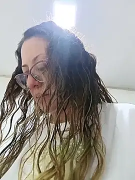 miss hanna07 online show from November 9, 2025, 12:31 am