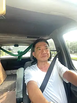 Snapshot of YuHsuant chatting on October 8, 2025, 12:41 am YuHsuant online show from October 8, 2025, 12:41 am