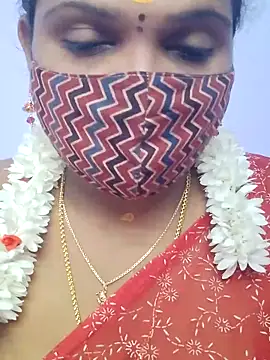 Snapshot of malliga98 chatting on February 3, 2026, 6:46 pm malliga98 online show from February 3, 2026, 6:46 pm