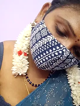 Snapshot of malliga98 chatting on February 25, 2026, 5:33 pm malliga98 online show from February 25, 2026, 5:33 pm