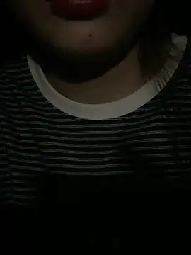 YEESE199 online show from December 21, 2025, 1:51 pm