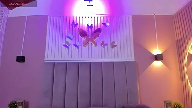 diosa cristal online show from January 22, 2025, 3:31 am