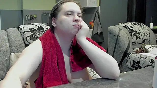 1lindsey1 online show from January 31, 2025, 1:45 pm