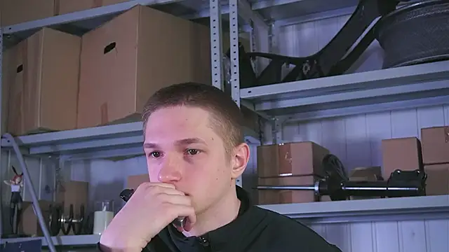 dustyn fox online show from April 9, 2026, 3:39 am