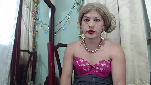 Bianca Vega online show from February 7, 2025, 3:19 pm