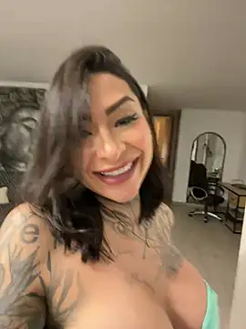 Iam Annii online show from February 9, 2025, 3:43 am