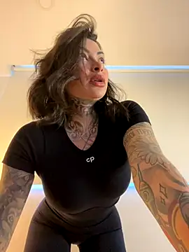 Iam Annii online show from September 15, 2025, 10:32 pm