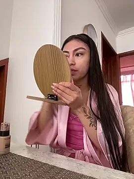 Snapshot of Effy_Bonny chatting on September 30, 2025, 4:23 pm Effy Bonny online show from September 30, 2025, 4:23 pm