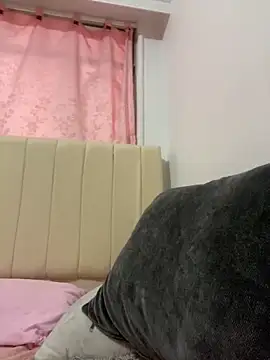 Snapshot of Effy_Bonny chatting on October 23, 2025, 10:08 pm Effy Bonny online show from October 23, 2025, 10:08 pm